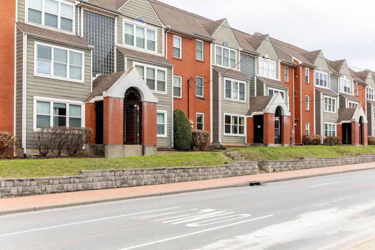 Stylish Downtown Nashville 3 Beds, 1 Bedroom With Private Patio, Parking Exteriör bild